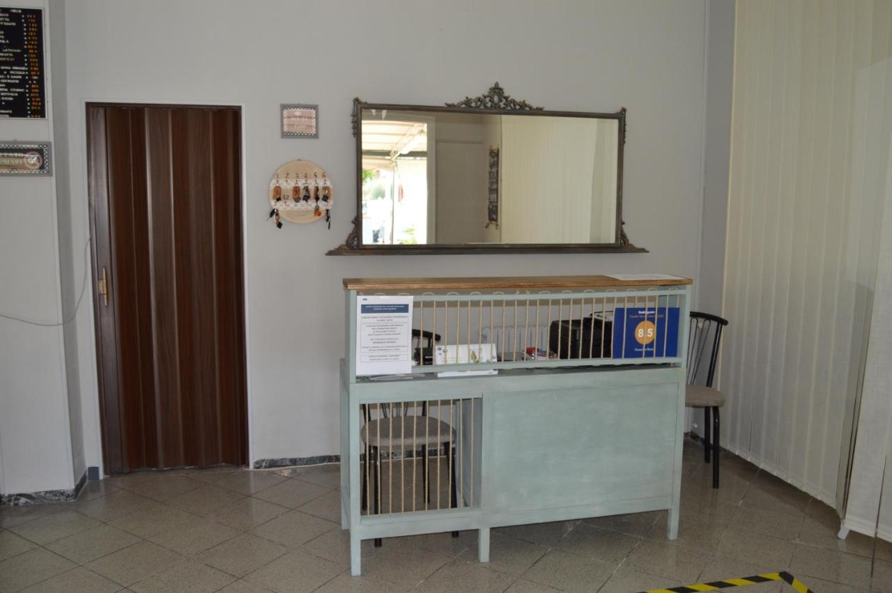 Pensione Rossi Cervia Exterior photo